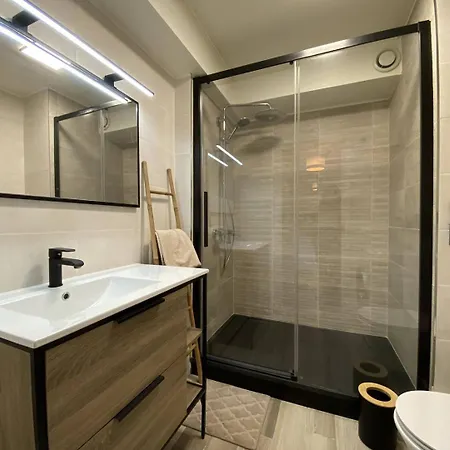 Apartment Bel Renove A 20m De La De Trestraou A - Ref 502